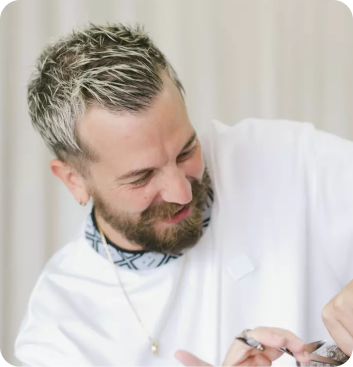 Online Curly Hair Classes For Professional Stylists